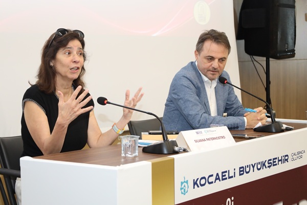 Silvana Paternostro: “Tarih ve Roman birbirinden ayrılmaz parçalardır”